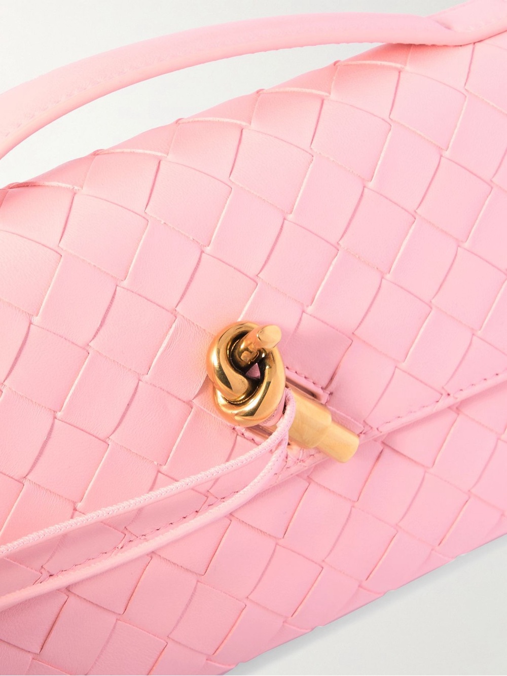 Woven Leather Top-Handle Shoulder Bag in Light Pink - Picture 4 of 5